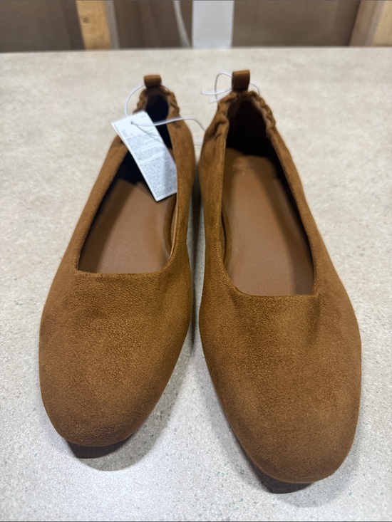 GAP Shoes - Gap Vegan Suede Ballet Flats Women's Size 9